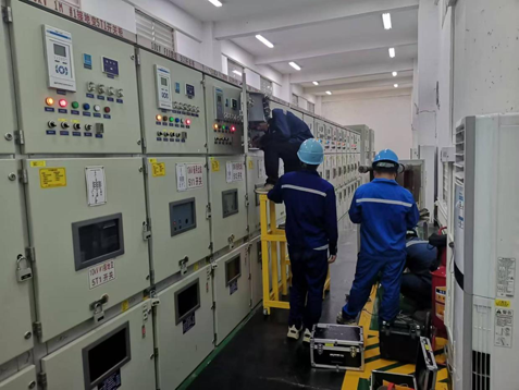 乐广高速公路外供电日常养护